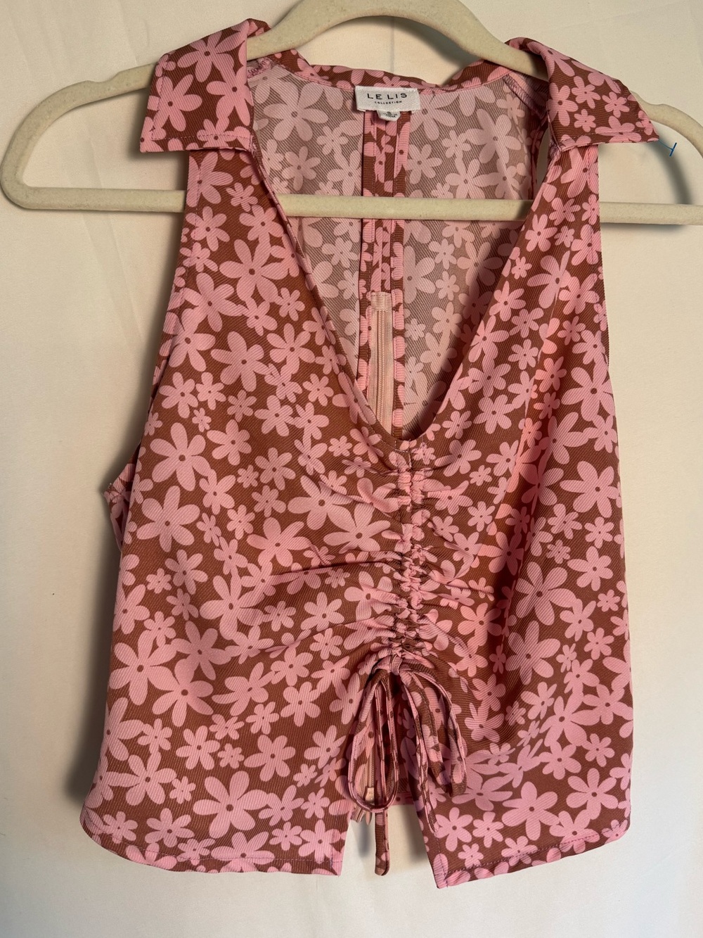 NWOT Le Lis Retro Pink Festival Floral Crop Top Blouse Size S